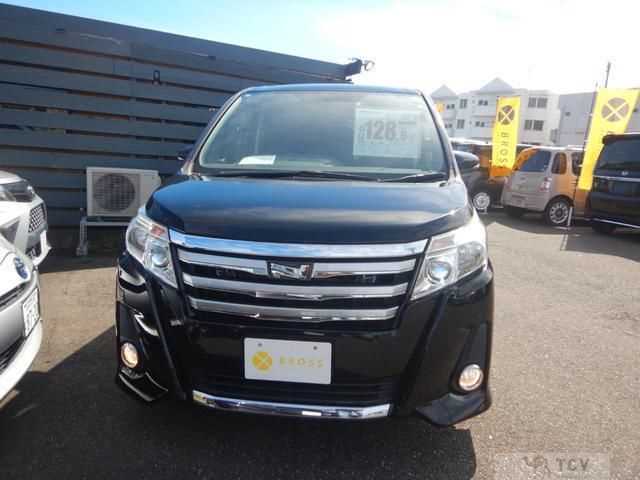 2015 Toyota Noah