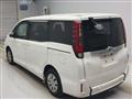 2015 Toyota Noah