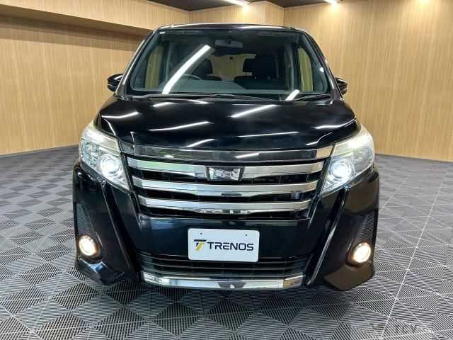 2015 Toyota Noah
