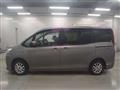 2015 Toyota Noah