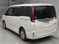 2015 Toyota Noah
