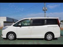 2015 Toyota Noah