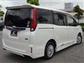 2015 Toyota Noah