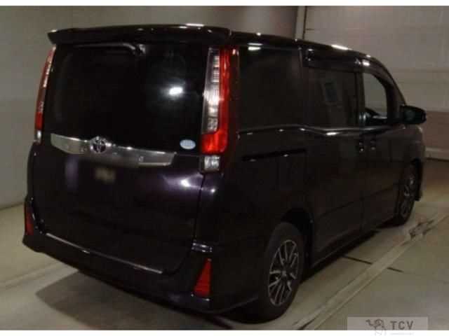 2015 Toyota Noah