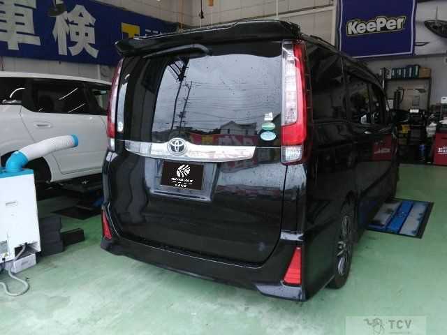 2015 Toyota Noah