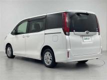 2015 Toyota Noah