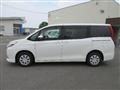 2015 Toyota Noah