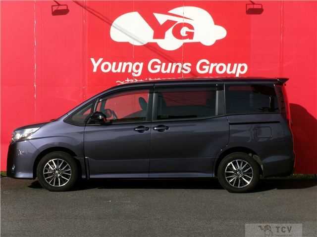 2015 Toyota Noah