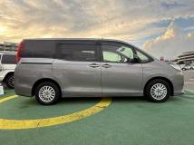 2015 Toyota Noah
