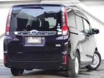 2015 Toyota Noah