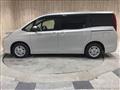2016 Toyota Noah