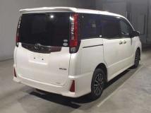 2016 Toyota Noah