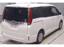 2016 Toyota Noah