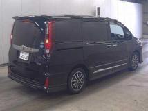 2016 Toyota Noah