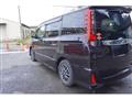 2016 Toyota Noah