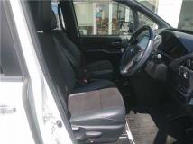 2016 Toyota Noah