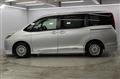 2016 Toyota Noah