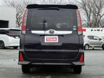 2016 Toyota Noah