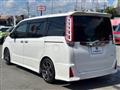 2016 Toyota Noah
