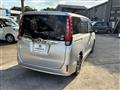 2016 Toyota Noah