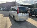 2016 Toyota Noah