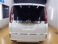 2016 Toyota Noah