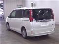 2016 Toyota Noah