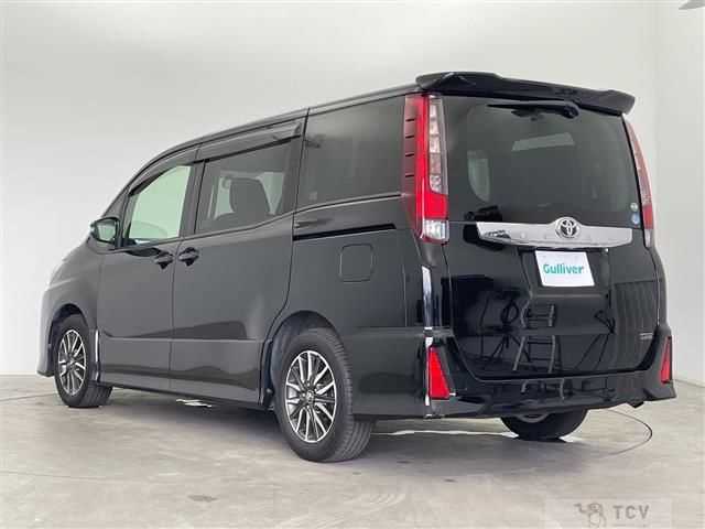 2016 Toyota Noah
