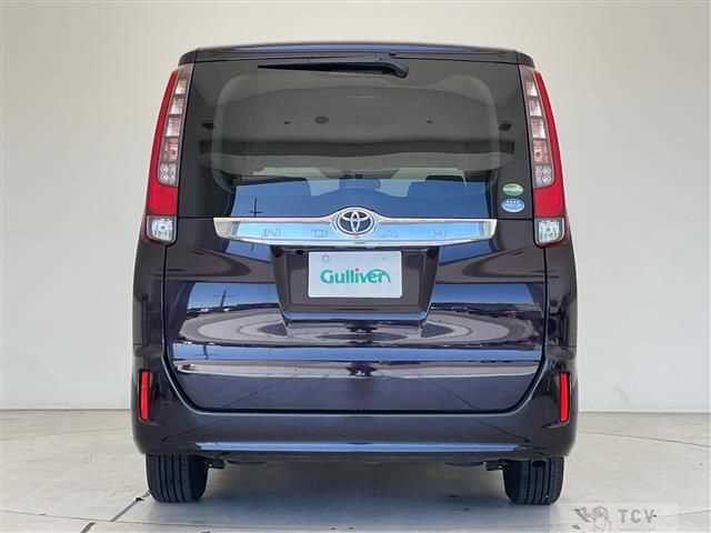 2016 Toyota Noah