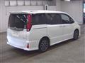 2016 Toyota Noah