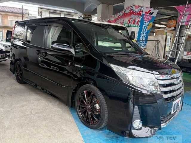 2016 Toyota Noah