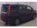 2016 Toyota Noah