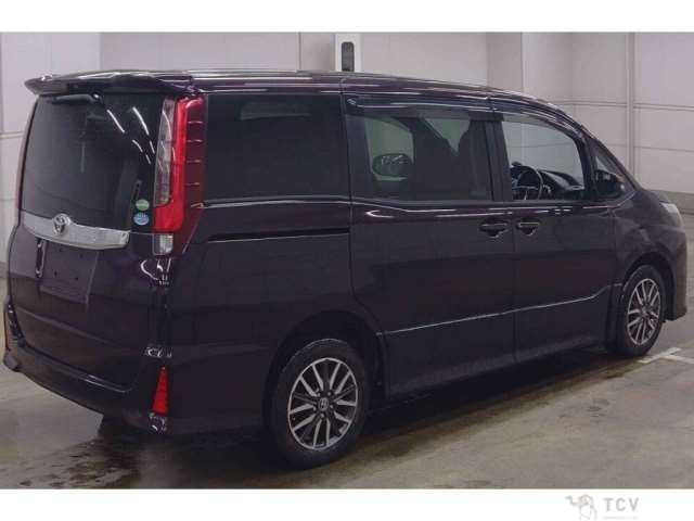 2016 Toyota Noah