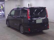 2016 Toyota Noah