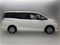 2017 Toyota Noah