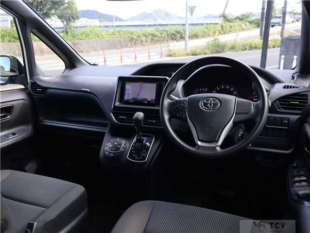 2017 Toyota Noah