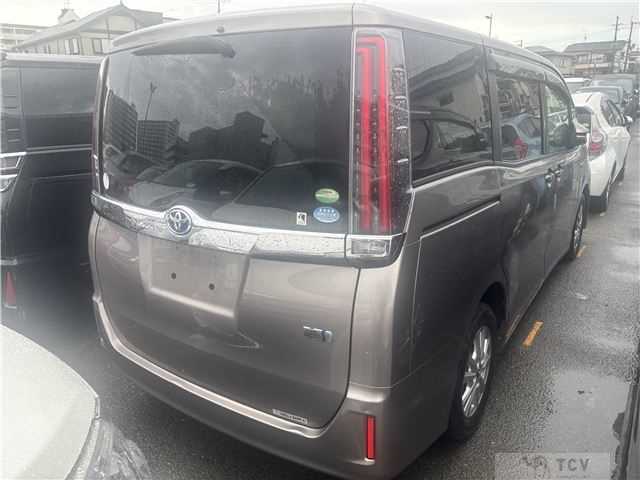 2017 Toyota Noah