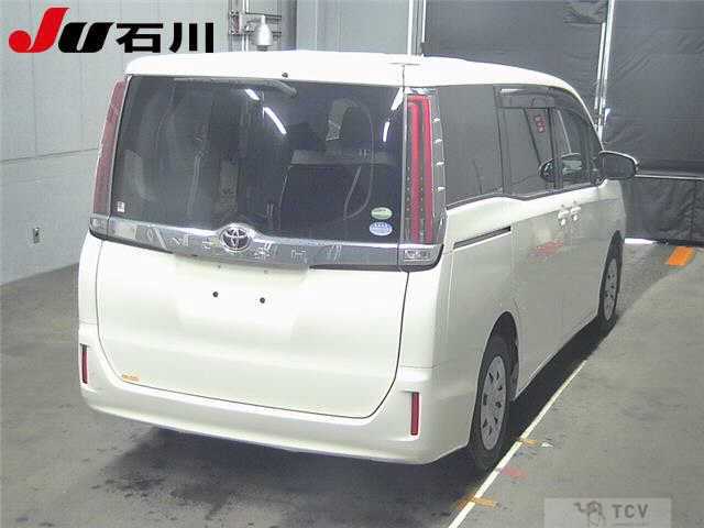 2017 Toyota Noah