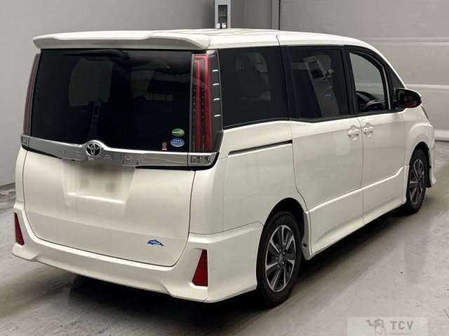2017 Toyota Noah