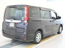 2017 Toyota Noah