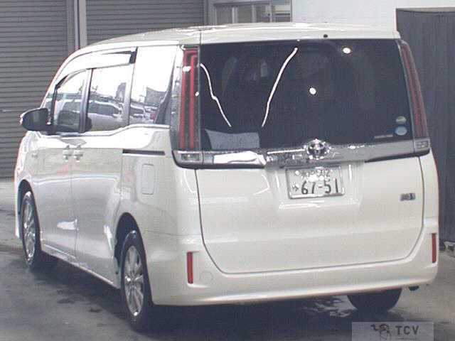 2017 Toyota Noah