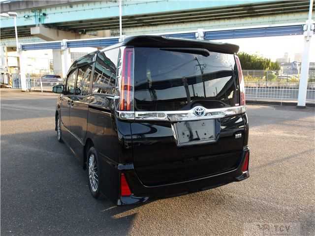 2017 Toyota Noah