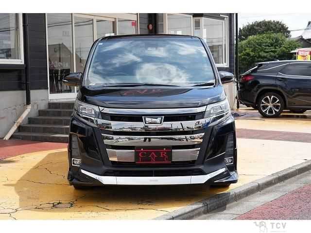 2017 Toyota Noah