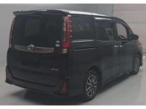 2017 Toyota Noah