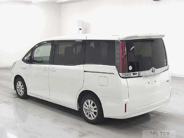 2017 Toyota Noah