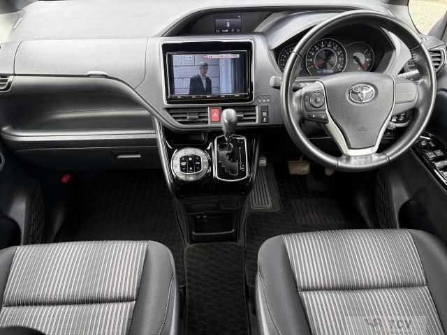 2017 Toyota Noah