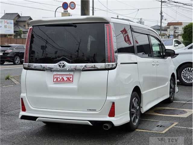 2017 Toyota Noah