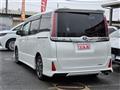 2017 Toyota Noah