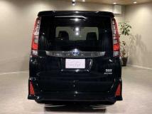2017 Toyota Noah