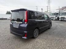 2017 Toyota Noah